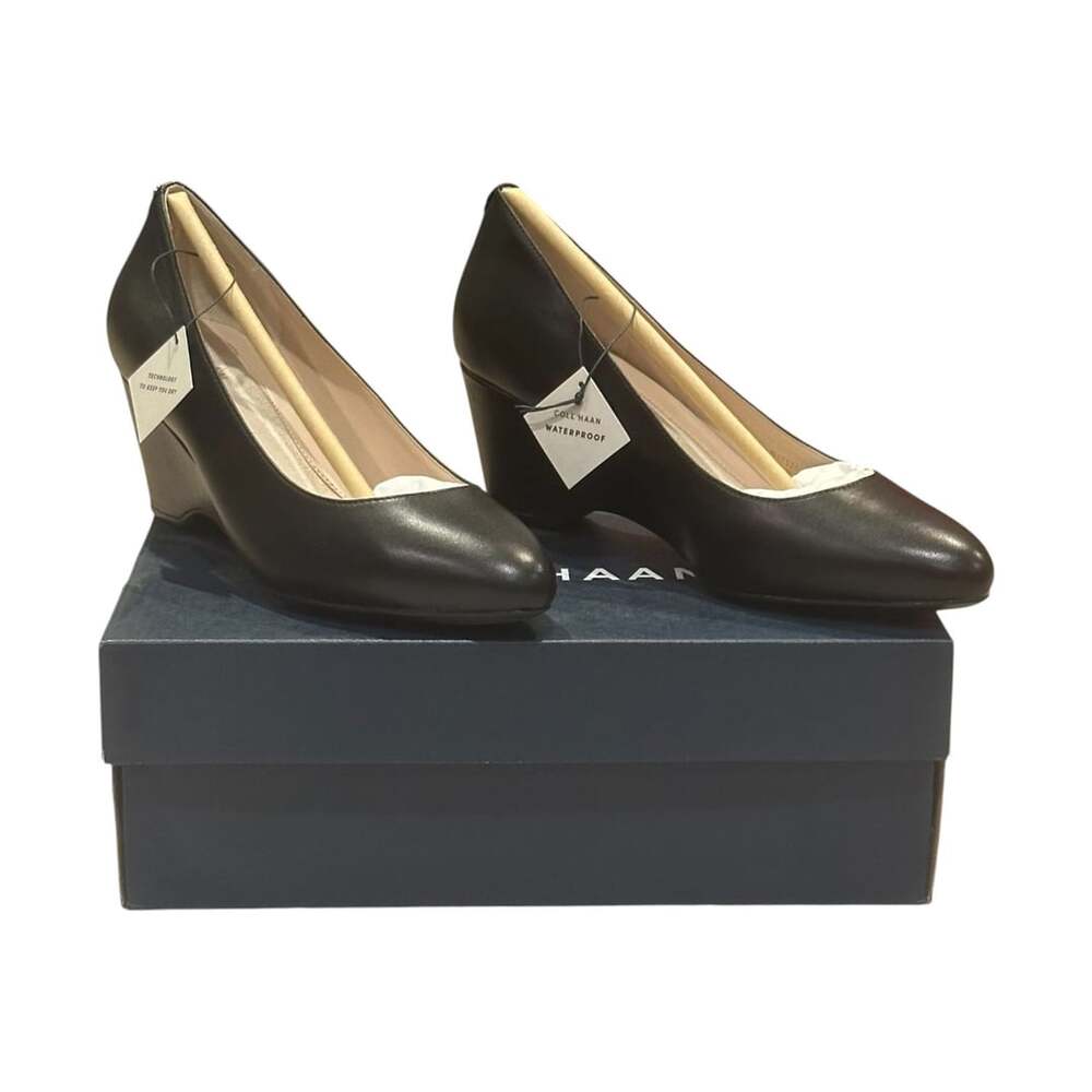Cole Haan Go-To Wedge Pump Black Leather Waterproof Women’s Size 7